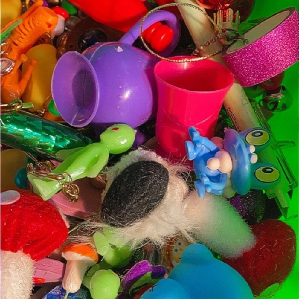 MYSTERY TRINKETS BAG-Mystery Trinket Confetti Bead Bag Full Of Randoms-Beads